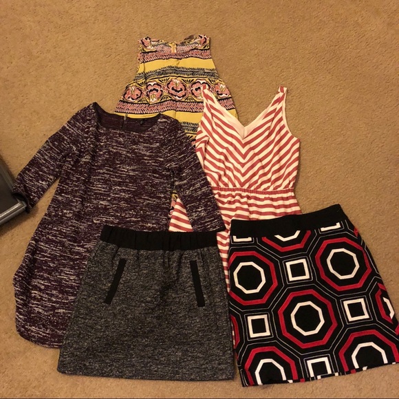 Ann Taylor Other - 5 piece lot Ann Taylor Small Clothing Reseller box